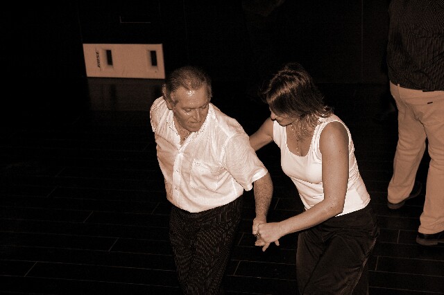 min 2006 12 16 beaune boogie 359 sepia